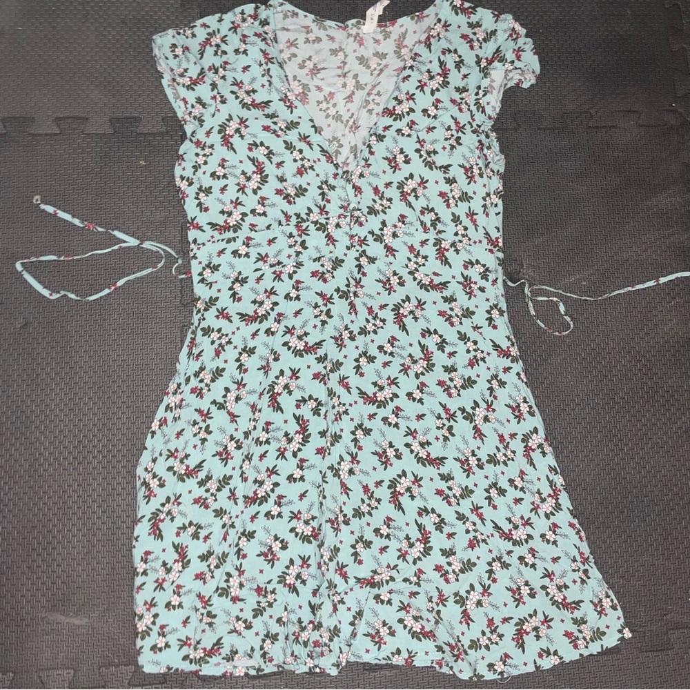 Sabrina Carpenter Dress